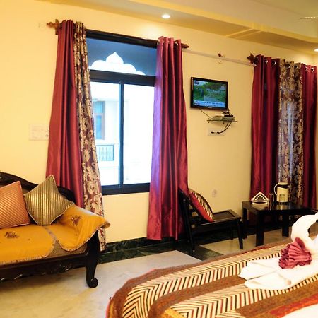 Hotel Nahar Singh Haveli Dźajpur Pokój zdjęcie